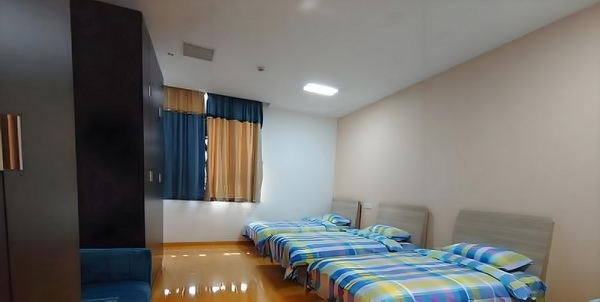 王爷给我当心点